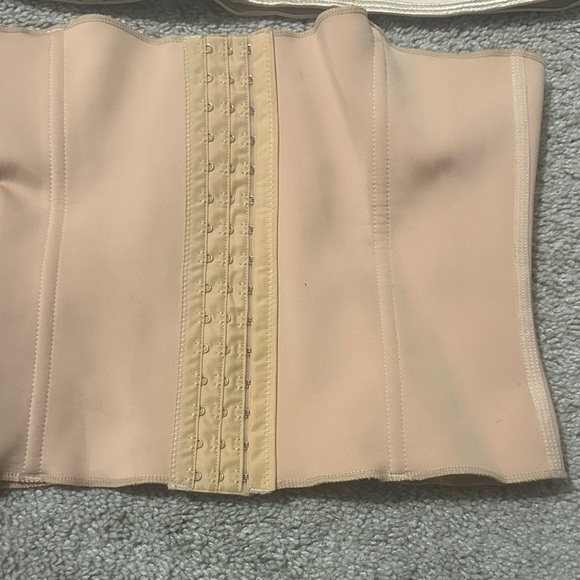 Women's Cream and Tan Waist trainers BUNDLE (Yianna and viola waist set)! - Picture 3 of 8